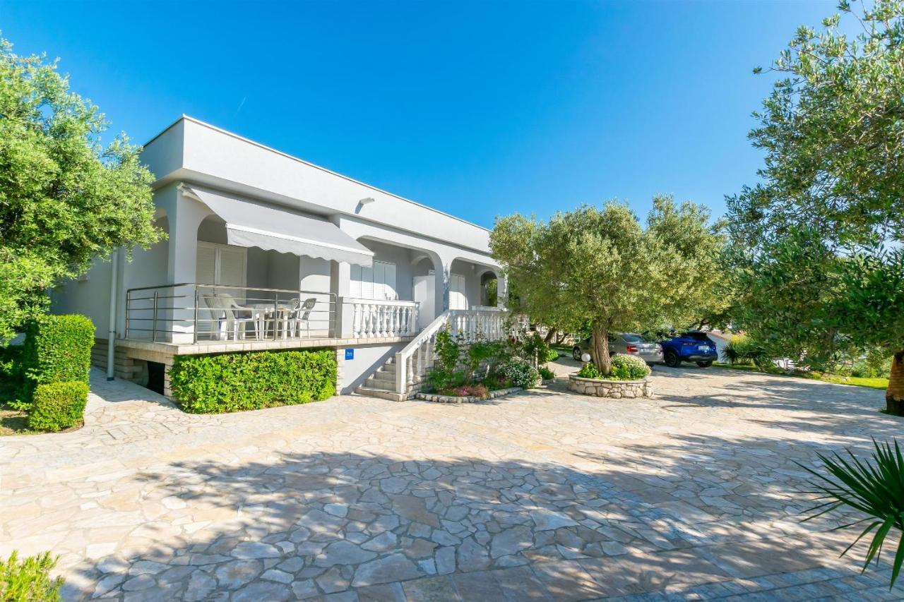 Apartments Anka Kampor Εξωτερικό φωτογραφία